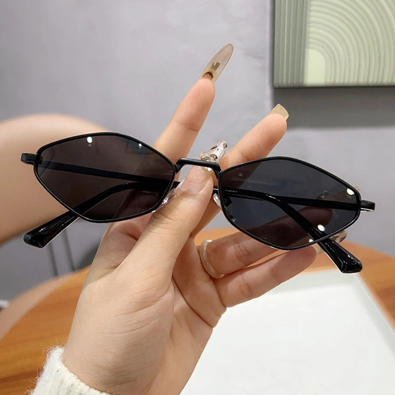 Trendy Polygonal Small Sunglasses Women Vintage Metal Frame Sunglasses Woman 2025 Glasses Ladies Shades Trends Summer Unique