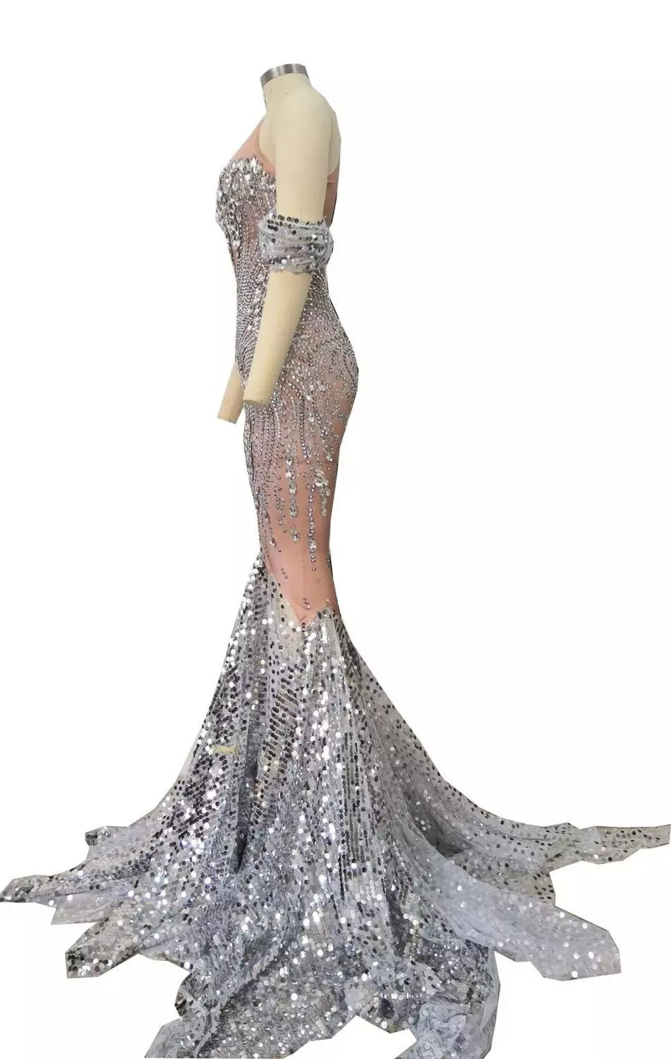 Sleeveless Long Fringed Bright Diamond Dress
