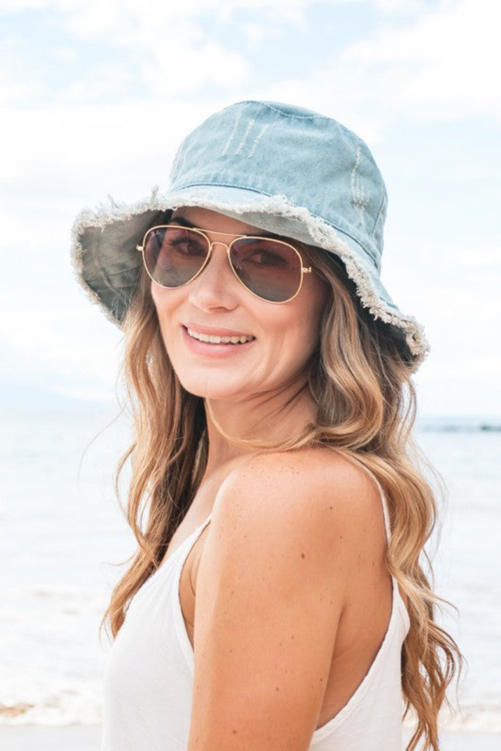 Women's bucket hat