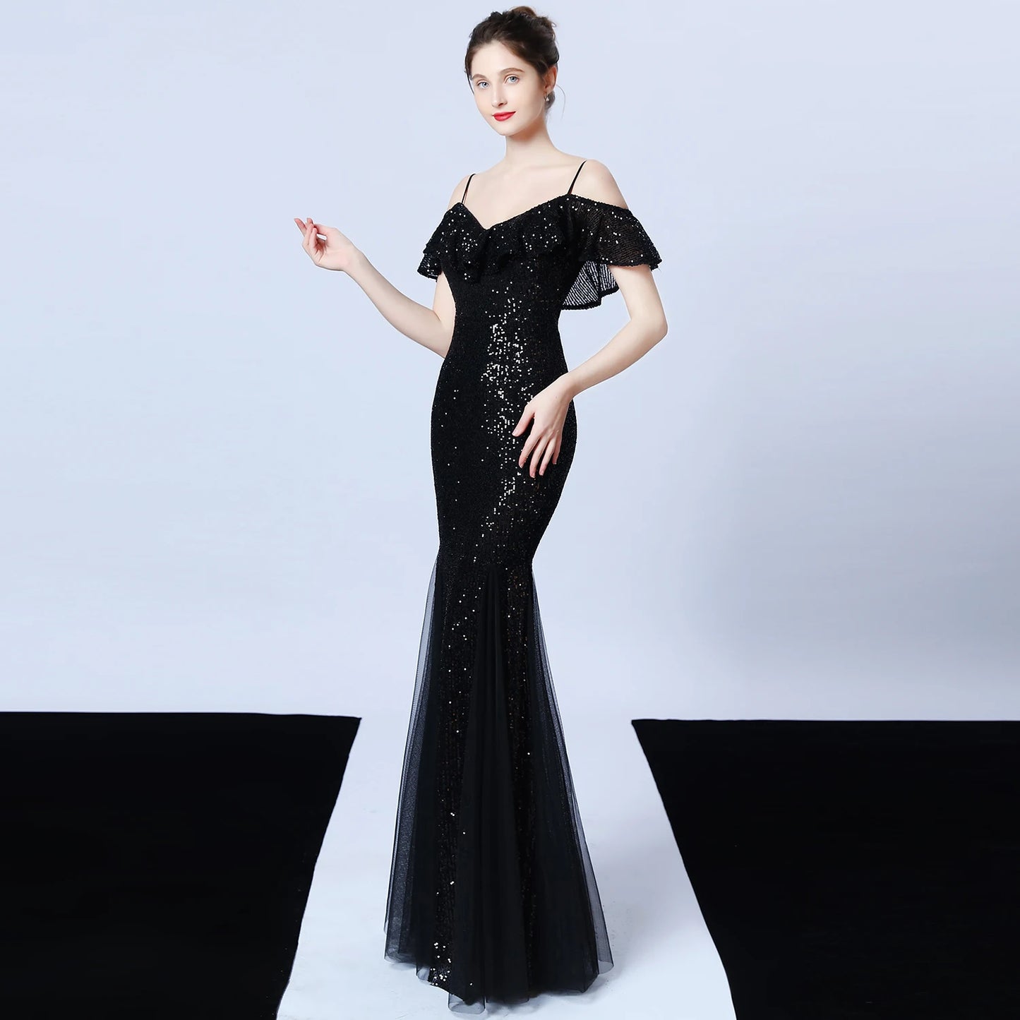 Customized Women's Glitter Evening Party Dress Sexy V-Neck Ruffle Formal Cocktail Gowns Sphagetti S trap Wedding Dress