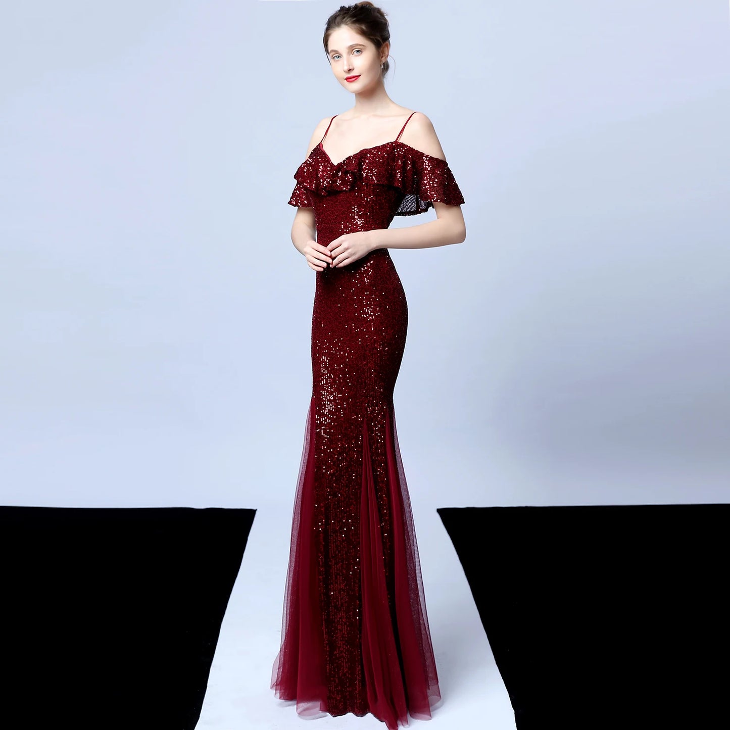 Customized Women's Glitter Evening Party Dress Sexy V-Neck Ruffle Formal Cocktail Gowns Sphagetti S trap Wedding Dress