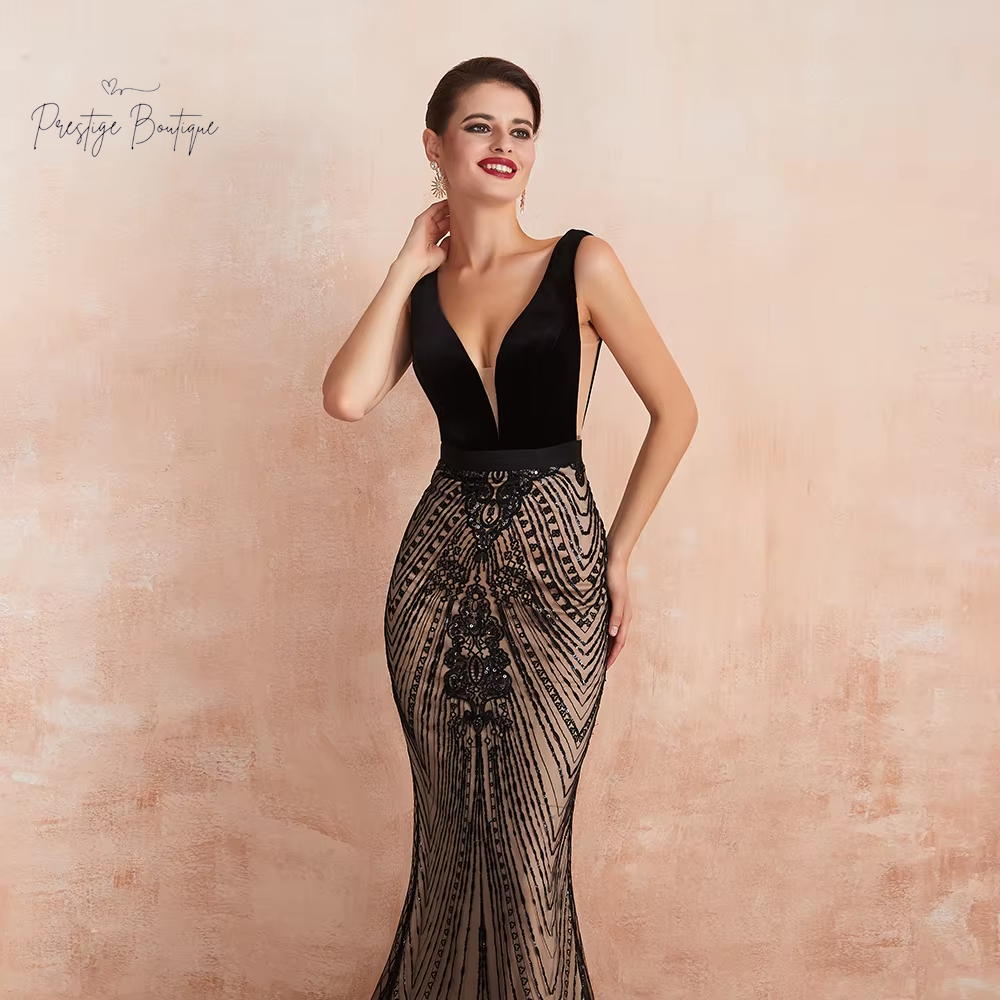 Customized Mermaid Evening Dresses YOUXI Sexy Plunging Backless Black and Champagne Long Prom Formal Gown Robe De Soiree