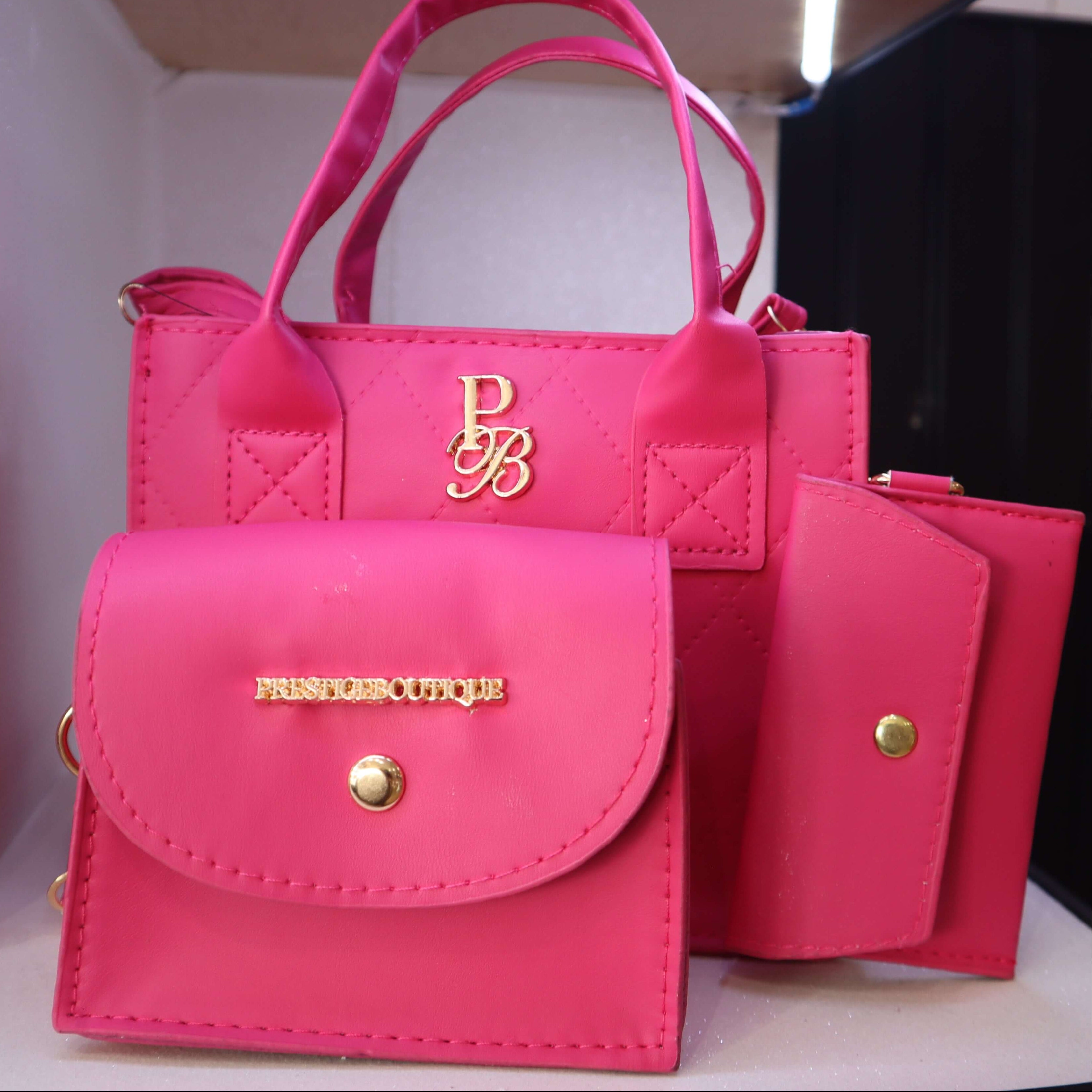 Pretty in Pink Trio Set Women's All Seasons Pu Leather Solid Color Vintage Style Square Zipper Handbag Prestige Boutique