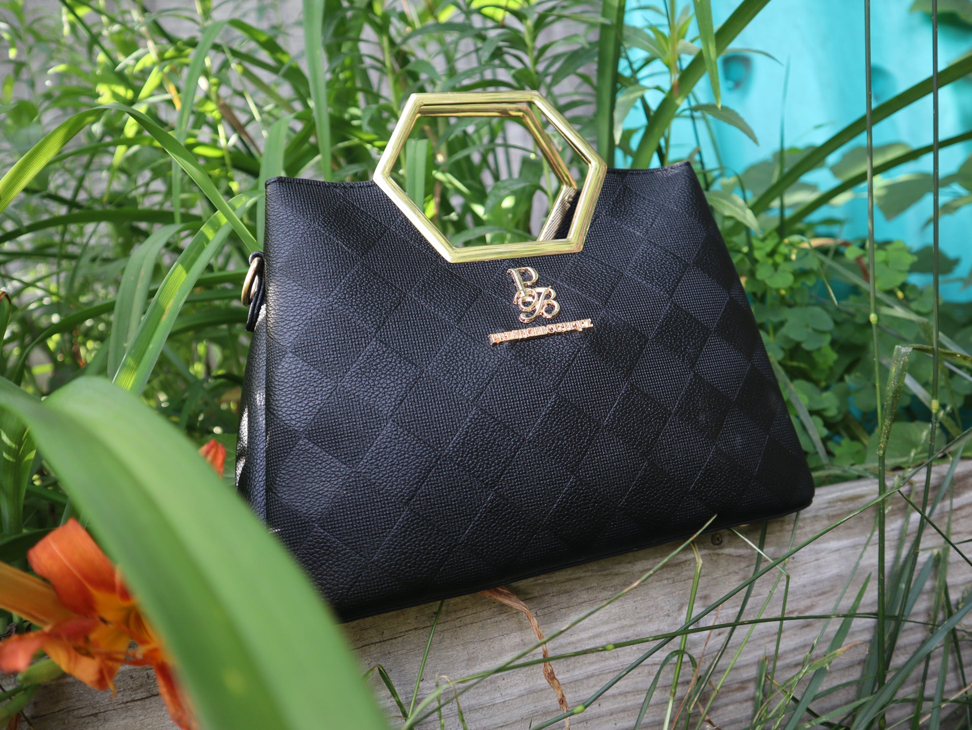 Make a fearless statement with The Hex Appeal Prestige Boutique Crossbody Handbag. This daring accessory combines high-end sophistication with practical design. Its large capacity and secure zipper keep your essentials safe while making a bold statement wherever you go. Perfect for those who refuse to blend in.