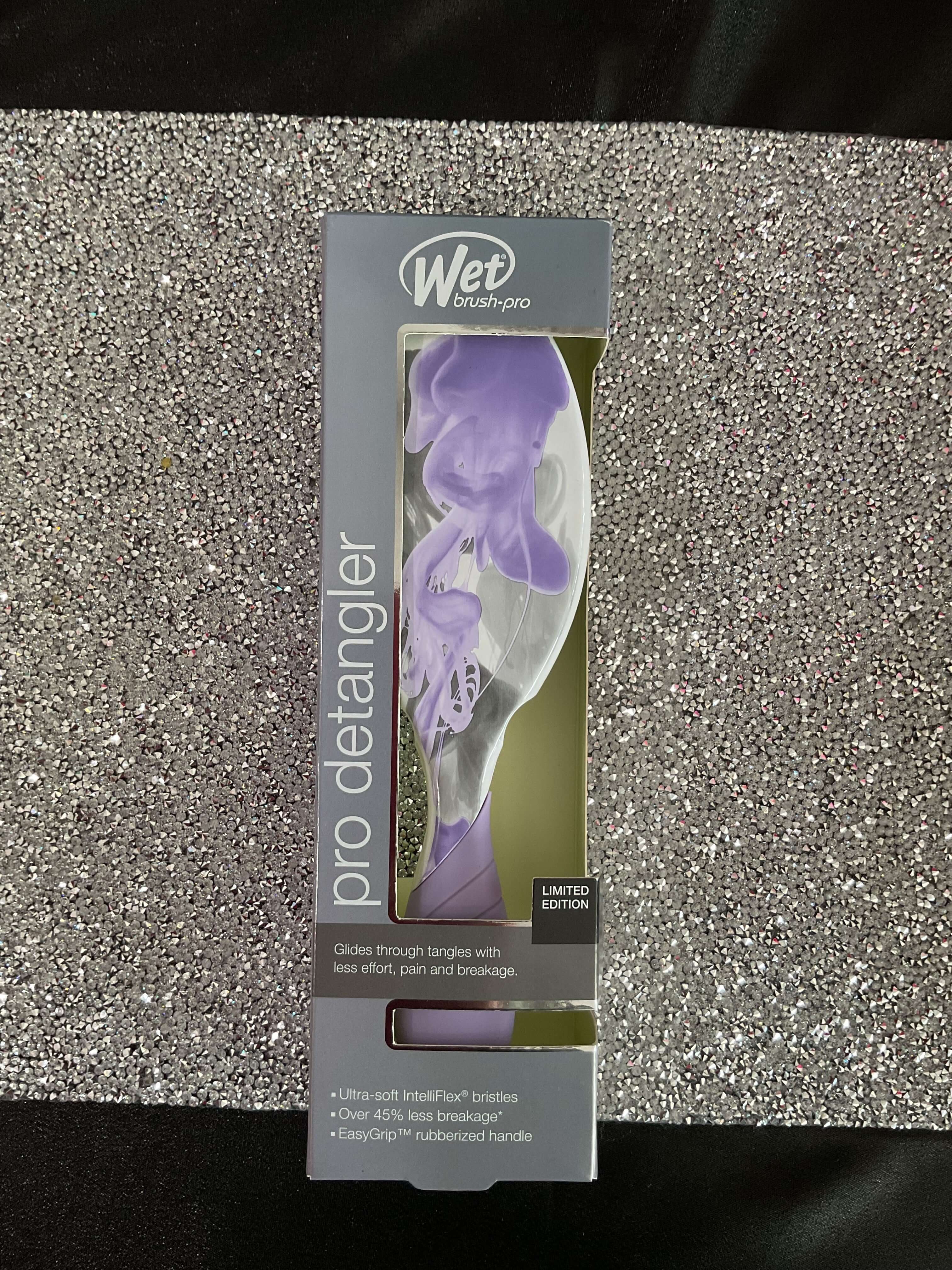 Wet Brush Pro Detangler