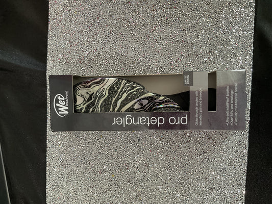 Wet Brush Pro Detangler