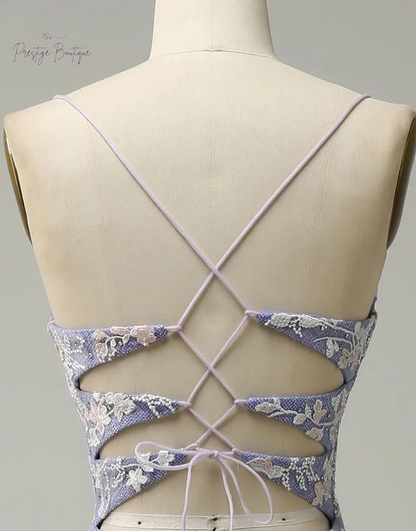 Gorgeous Mermaid V-Neck Prom Dress with Appliques