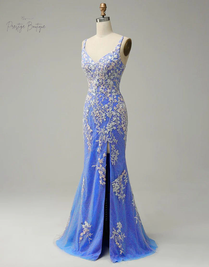 Gorgeous Mermaid V-Neck Prom Dress with Appliques